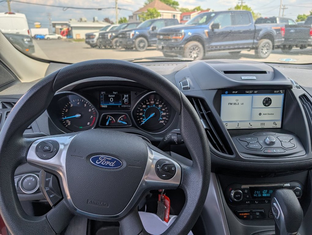 Ford Escape SE 2016 à Matane, Québec - 11 - w1024h768px