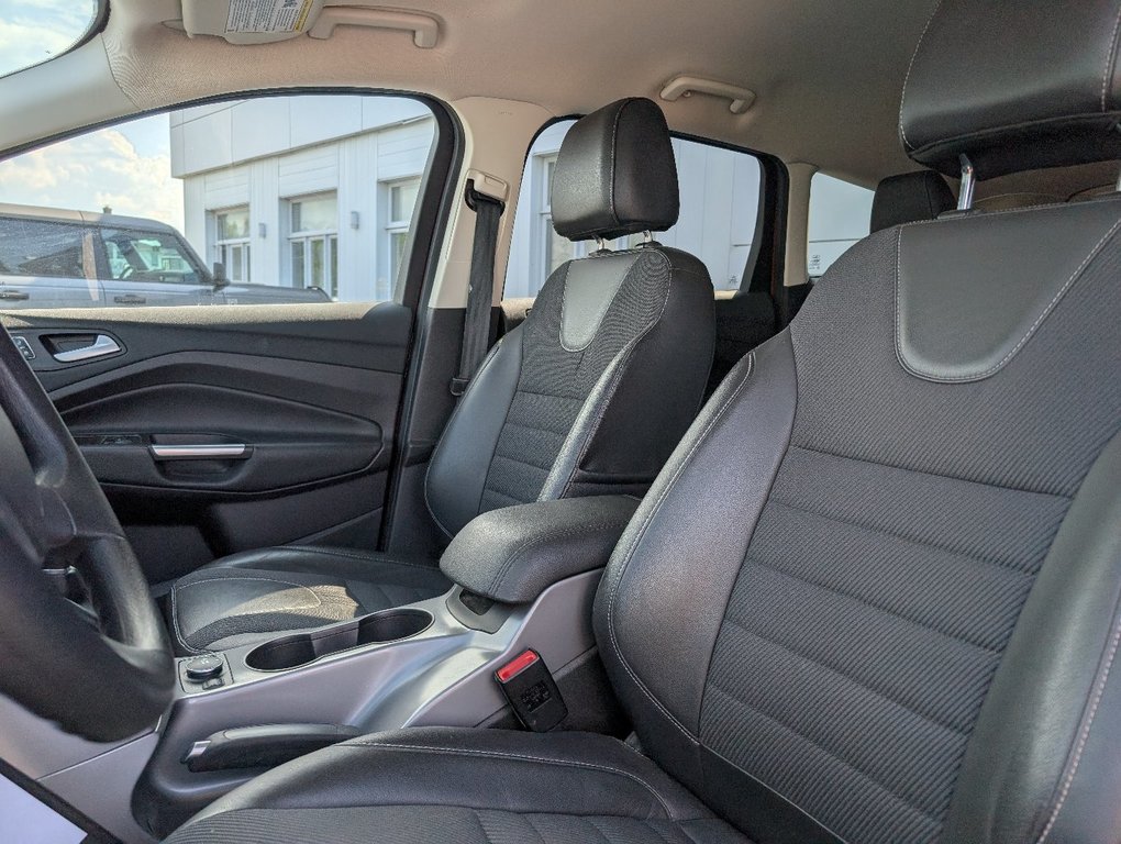 Ford Escape SE 2016 à Matane, Québec - 10 - w1024h768px