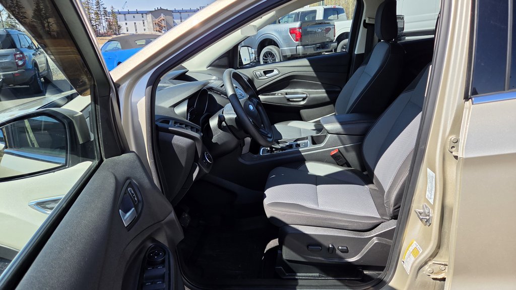 Ford Escape SE Ensemble remorquage 2018 à Matane, Québec - 10 - w1024h768px