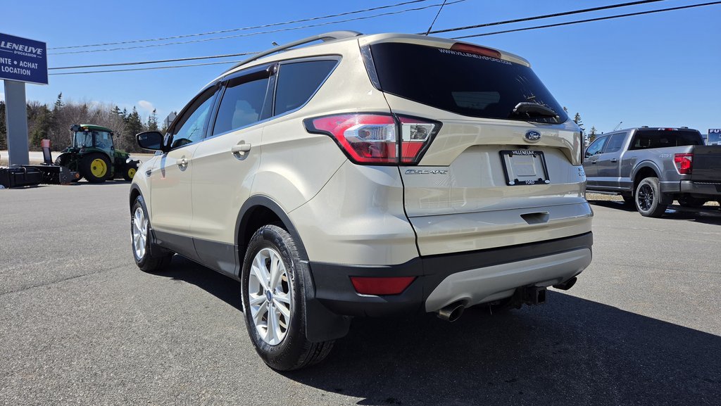 Ford Escape SE Ensemble remorquage 2018 à Matane, Québec - 6 - w1024h768px