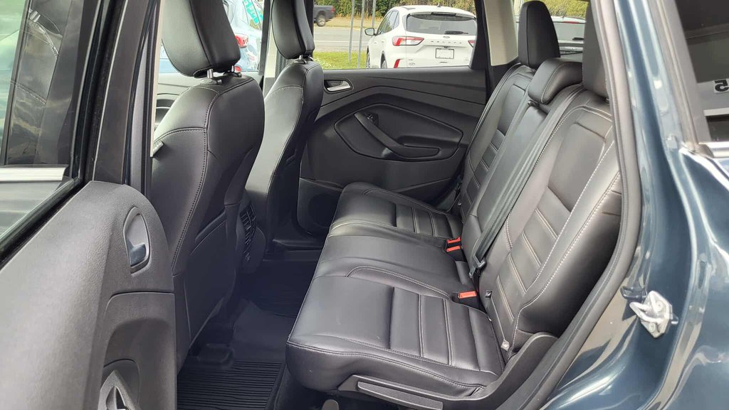 2019 Ford Escape SEL   AWD in Matane, Quebec - 10 - w1024h768px