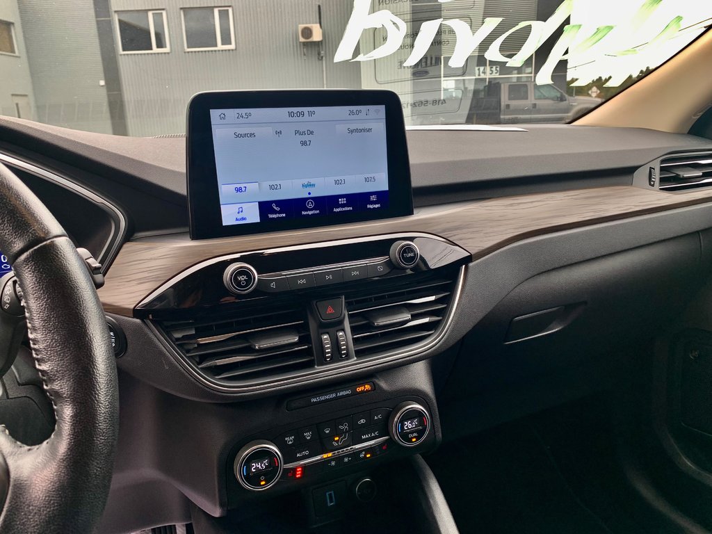 Ford Escape Titanium Hybrid 2020 à Matane, Québec - 10 - w1024h768px