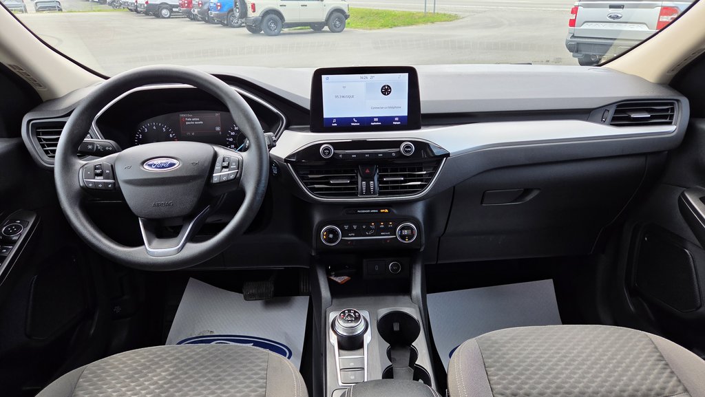 2020 Ford Escape SE in Matane, Quebec - 16 - w1024h768px