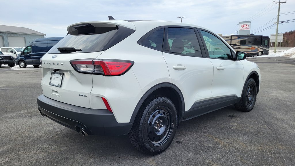 2021 Ford Escape SE   AWD ENSEMBLE DECOR SPORT in Matane, Quebec - 5 - w1024h768px
