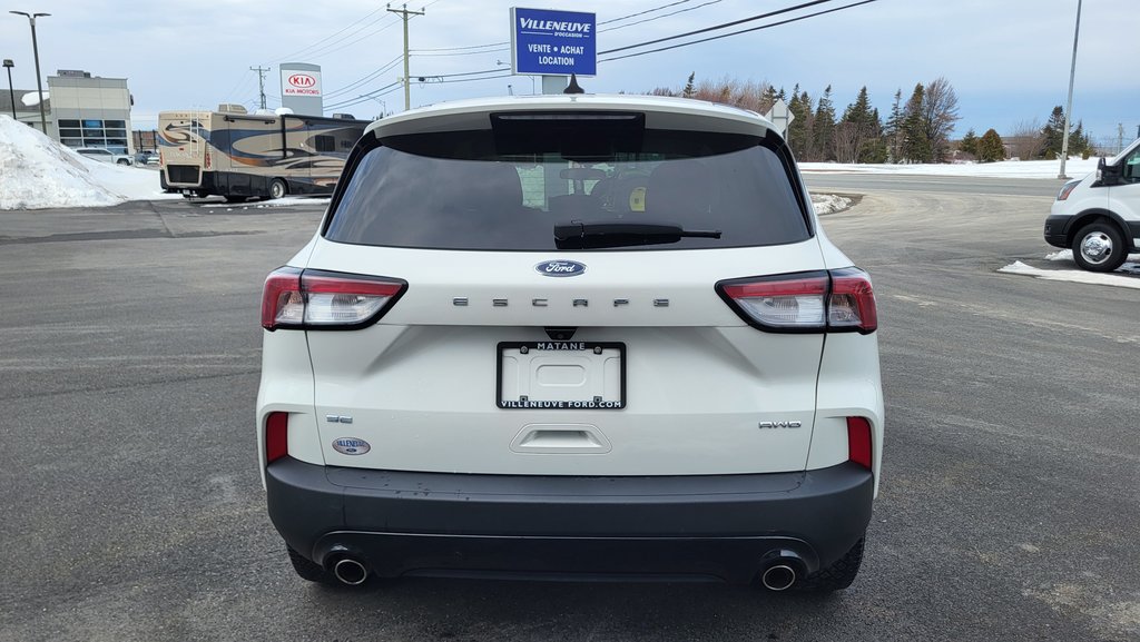 2021 Ford Escape SE   AWD ENSEMBLE DECOR SPORT in Matane, Quebec - 7 - w1024h768px