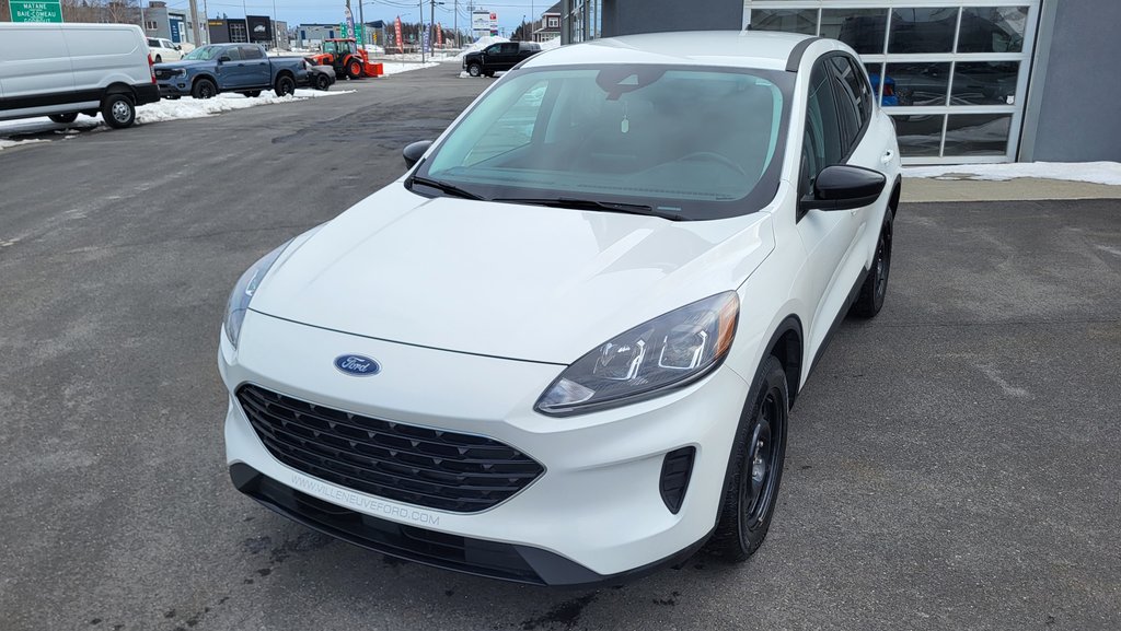 2021 Ford Escape SE   AWD ENSEMBLE DECOR SPORT in Matane, Quebec - 12 - w1024h768px
