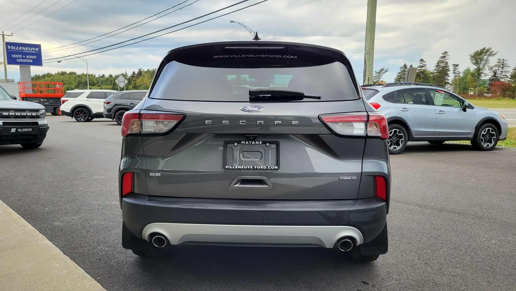 Ford Escape SE Hybrid 2021 à Matane, Québec - 2 - w1024h768px