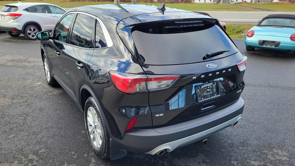 2021 Ford Escape SE in Matane, Quebec - 9 - w1024h768px