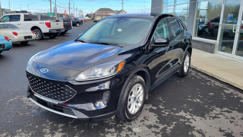 2021 Ford Escape SE in Matane, Quebec - 10 - w1024h768px