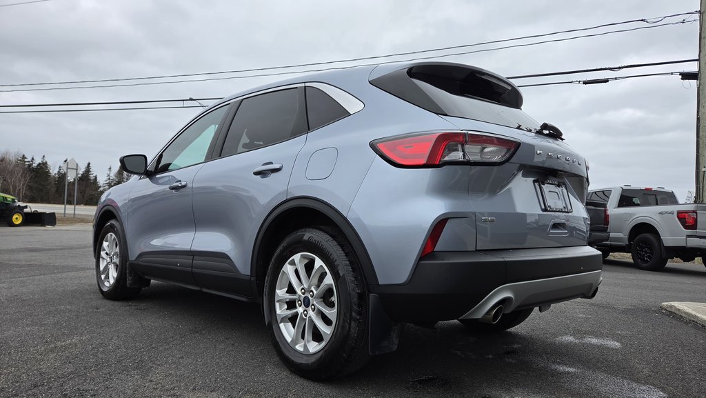 2022 Ford Escape SE  AWD ENSEMBLE COMMODITÉ in Matane, Quebec - 10 - w1024h768px