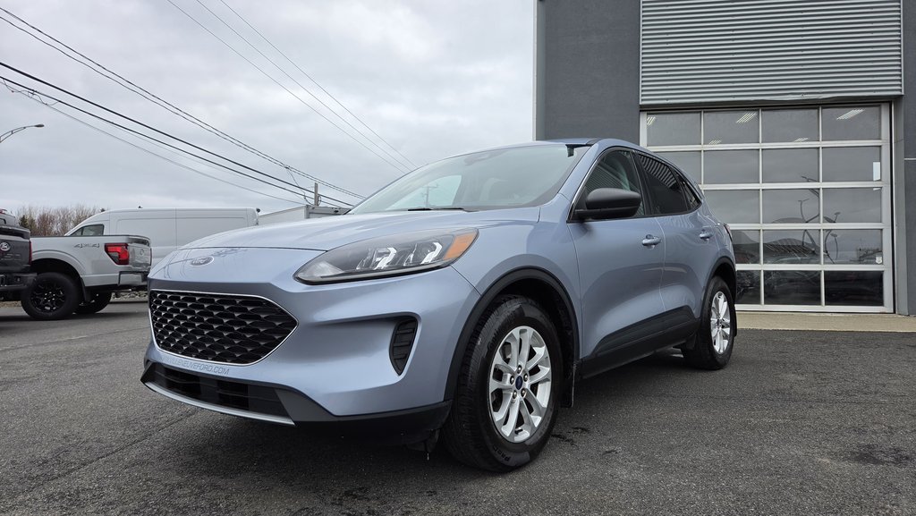 2022 Ford Escape SE  AWD ENSEMBLE COMMODITÉ in Matane, Quebec - 14 - w1024h768px