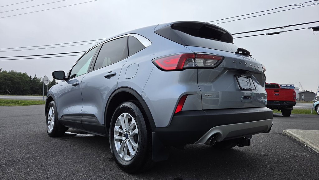 2022 Ford Escape SE Hybrid  AWD in Matane, Quebec - 11 - w1024h768px