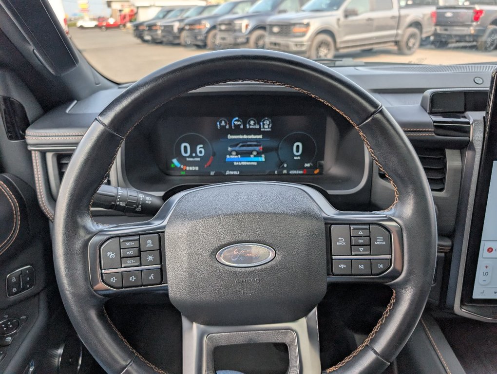 Ford Expedition Platinum 2022 à Matane, Québec - 13 - w1024h768px