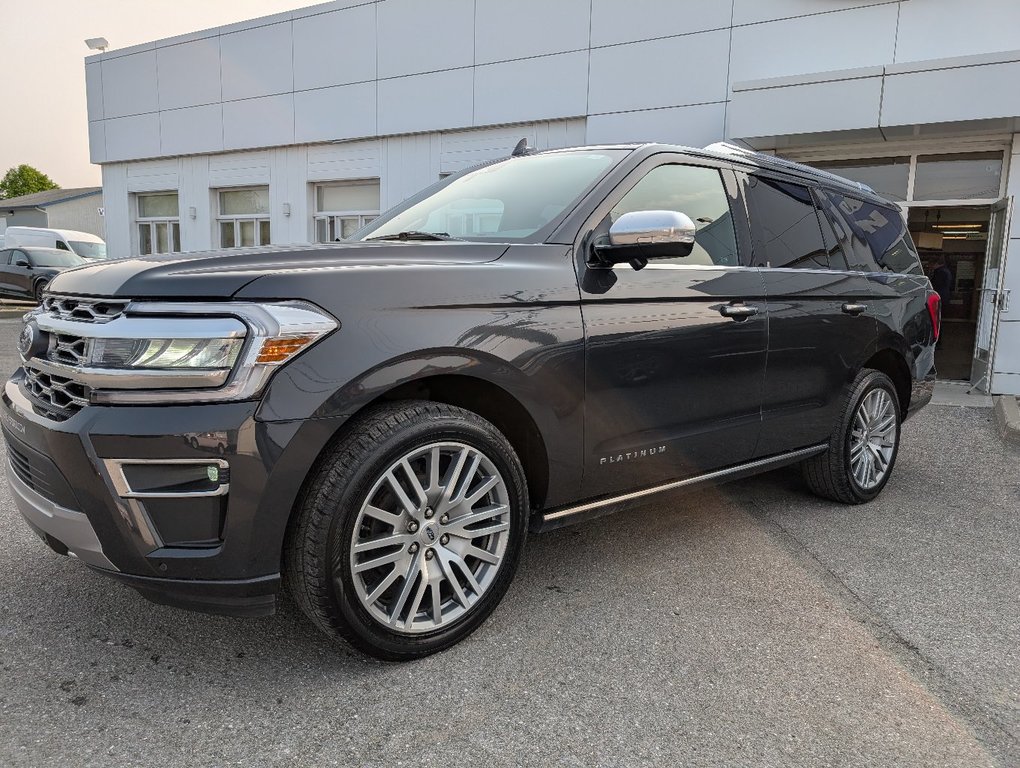 Ford Expedition Platinum 2022 à Matane, Québec - 2 - w1024h768px