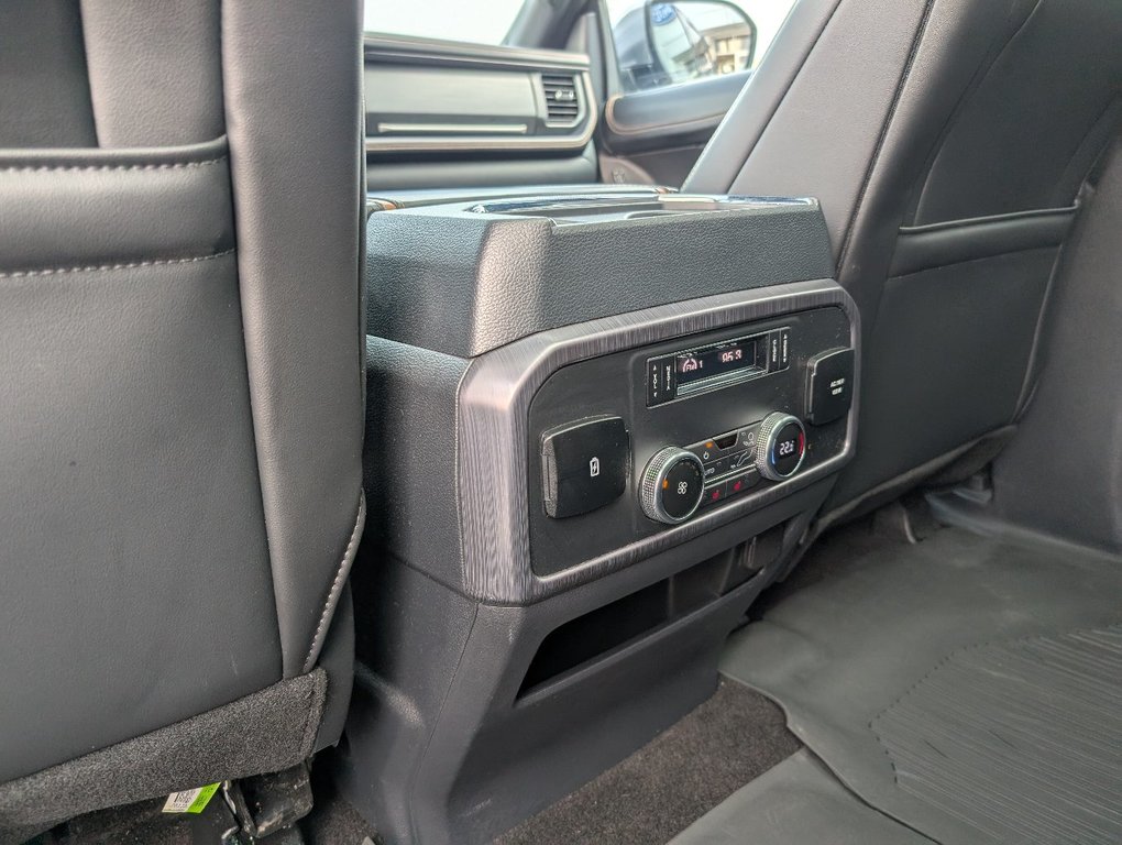 Ford Expedition Platinum 2022 à Matane, Québec - 15 - w1024h768px