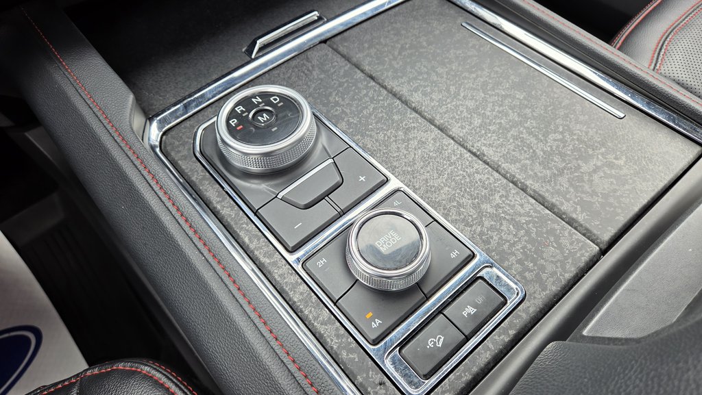 2024 Ford Expedition Limited  4X4  ENSEMBLE FURTIF PERFORMANCE in Matane, Quebec - 19 - w1024h768px