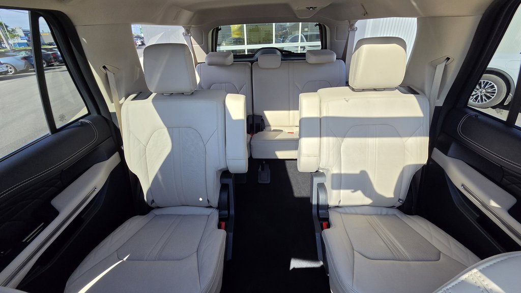 2024 Ford Expedition Platinum Max in Matane, Quebec - 25 - w1024h768px