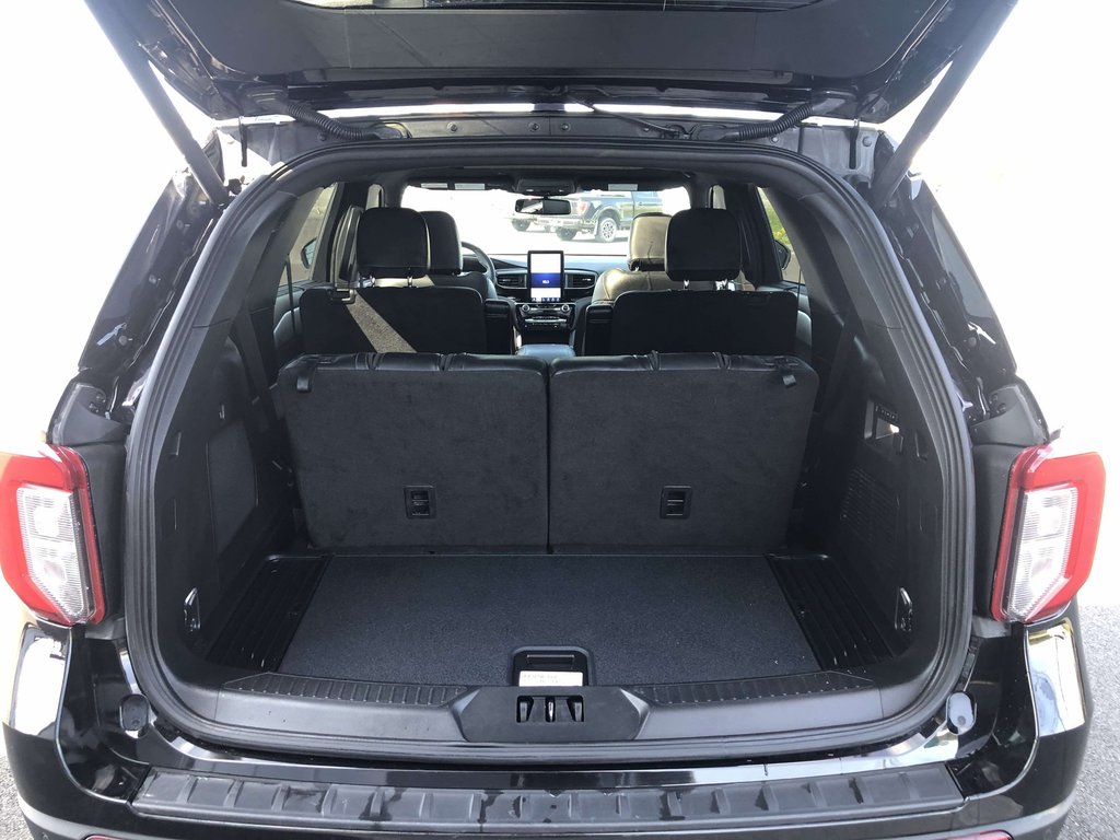 Ford Explorer ST 2023 à Matane, Québec - 12 - w1024h768px