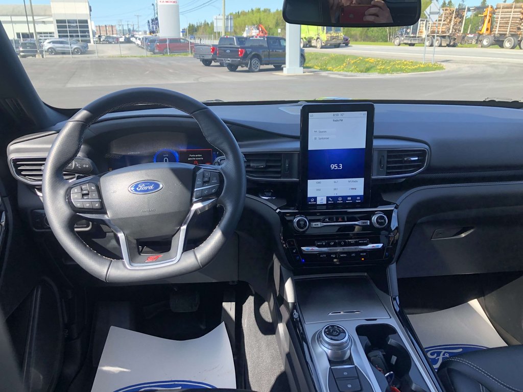 Ford Explorer ST 2023 à Matane, Québec - 8 - w1024h768px