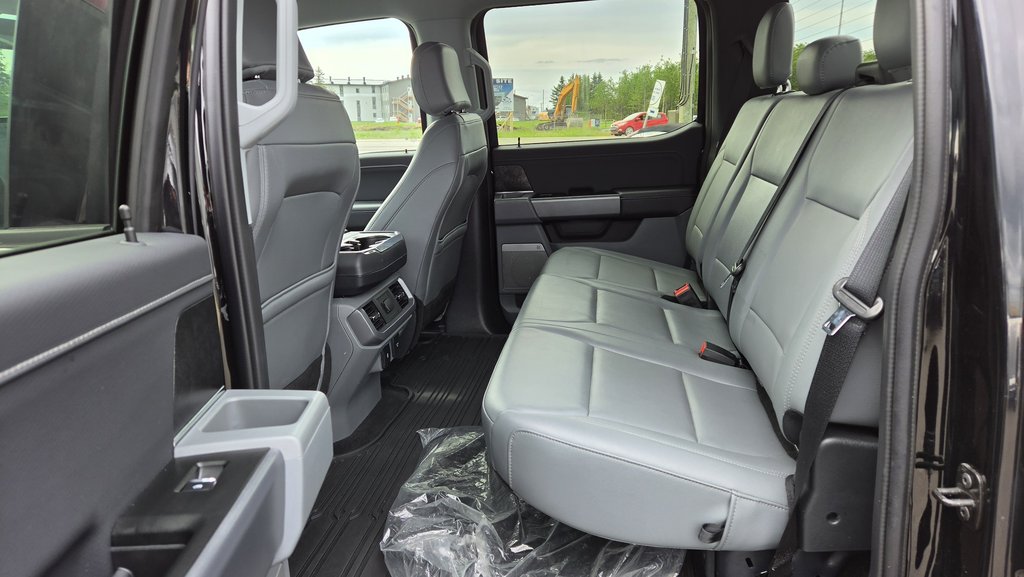 2025 Ford F-150 Lightning Flash BATTERIE LONGUE DURÉE in Matane, Quebec - 23 - w1024h768px