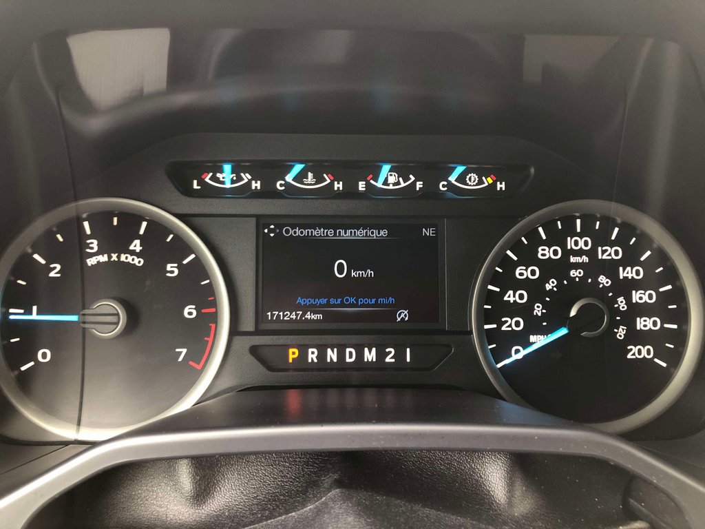 2016 Ford F-150 XLT  300A in Matane, Quebec - 9 - w1024h768px