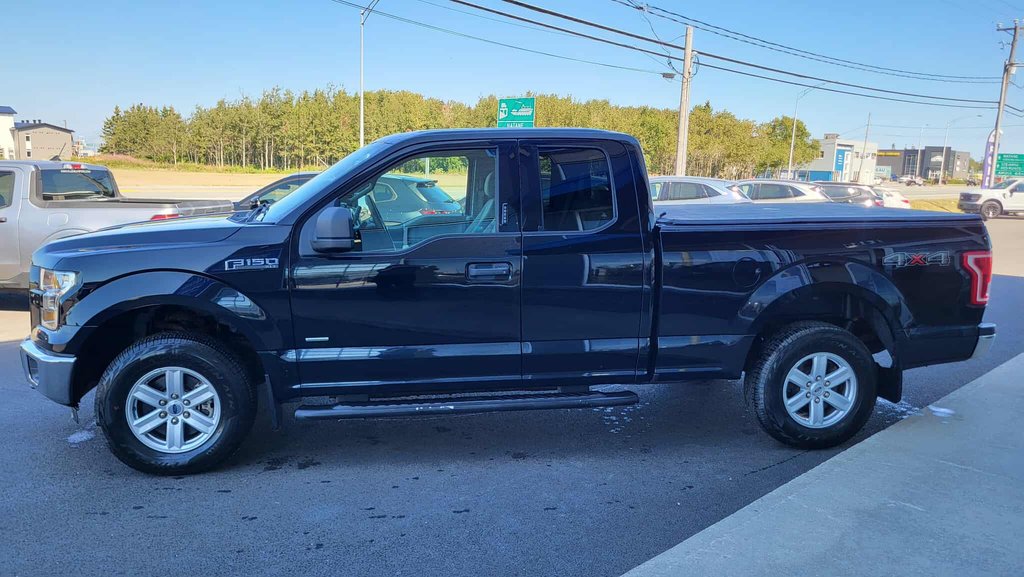 2016 Ford F-150 XLT  300A in Matane, Quebec - 2 - w1024h768px