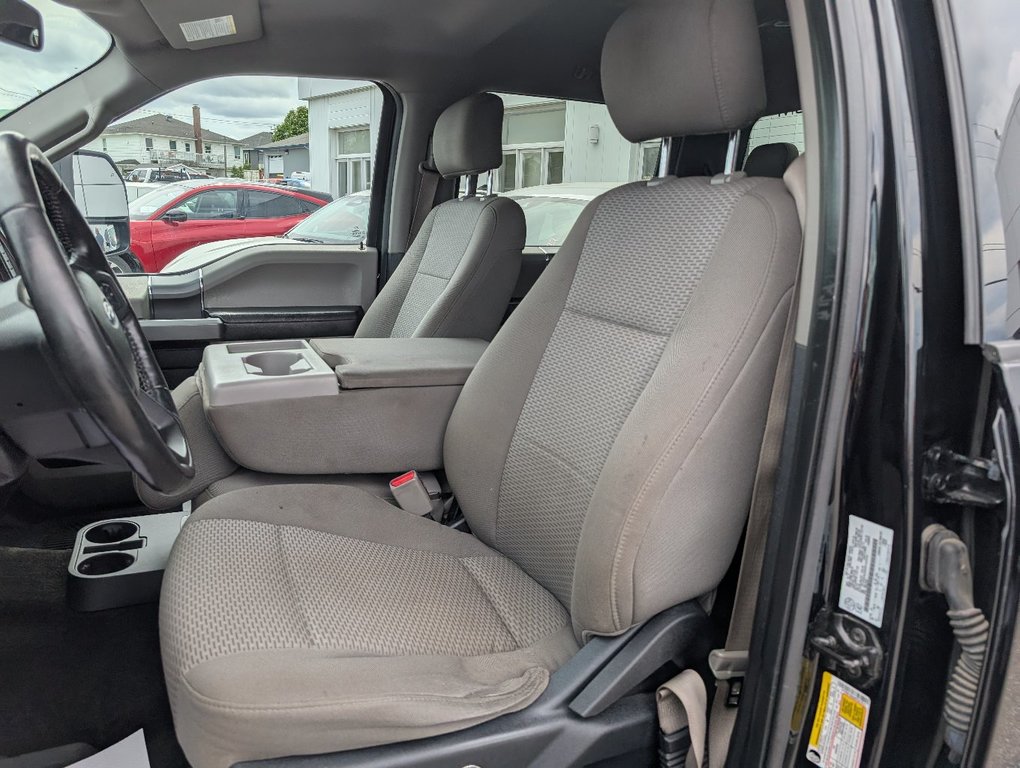 Ford F-150 XLT Remorquage Max 2017 à Matane, Québec - 8 - w1024h768px