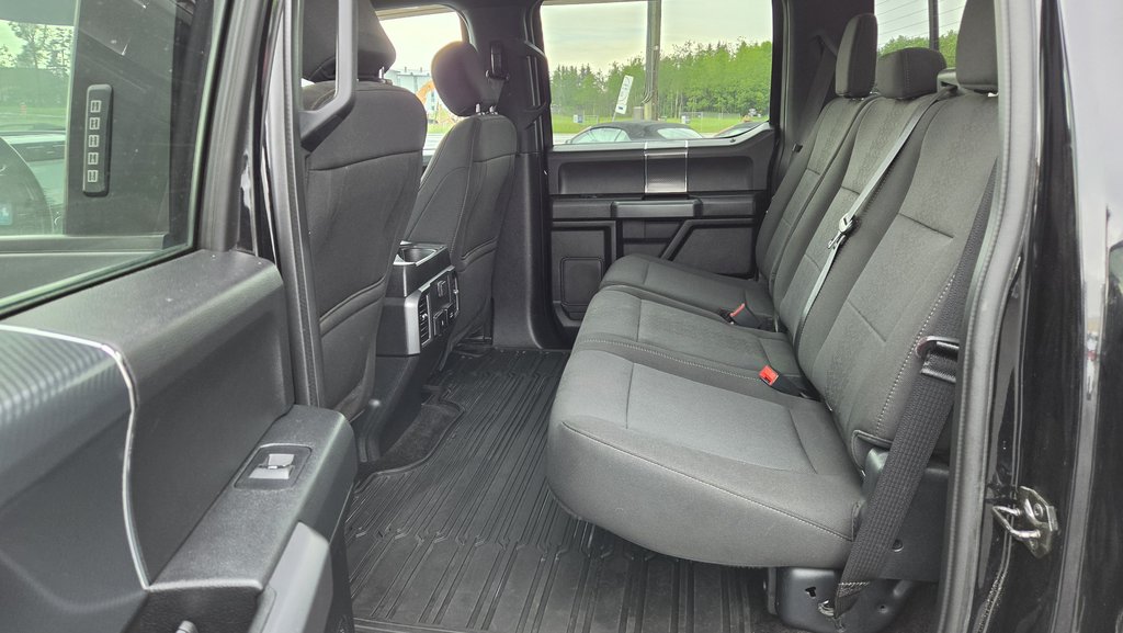 2018 Ford F-150 XLT  SPORT 302A  ENSEMBLE CHARGE UTILE in Matane, Quebec - 21 - w1024h768px
