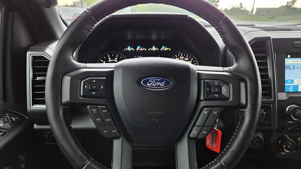 2018 Ford F-150 XLT  SPORT 302A  ENSEMBLE CHARGE UTILE in Matane, Quebec - 19 - w1024h768px