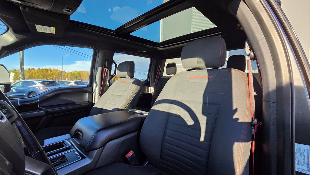 Ford F-150 XLT ÉDITION SPÉCIALE   REMORQUAGE MAX 2018 à Matane, Québec - 15 - w1024h768px