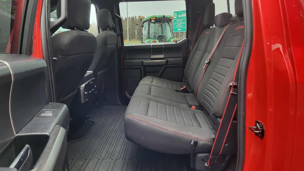 Ford F-150 XLT SPORT  302A   ÉDITION SPÉCIALE 2019 à Matane, Québec - 12 - w1024h768px