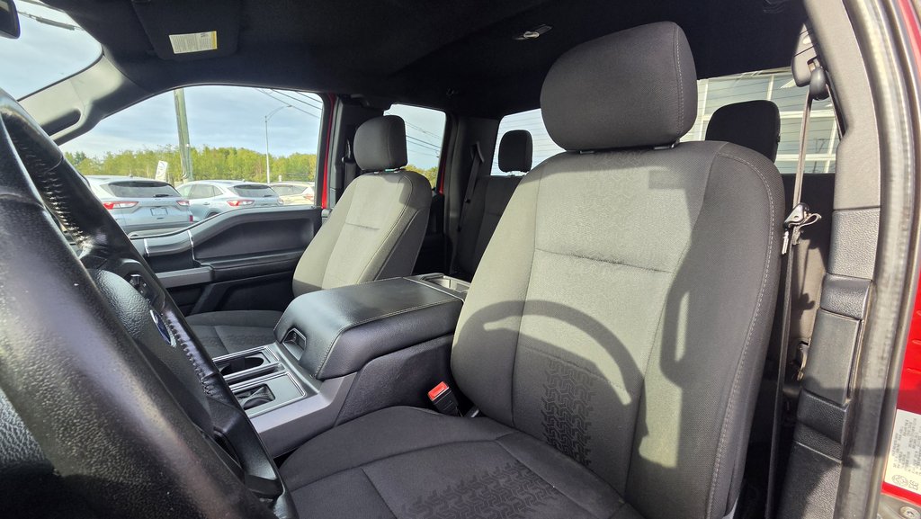 2019 Ford F-150 XLT SPORT 301A  SUPERCAB in Matane, Quebec - 16 - w1024h768px