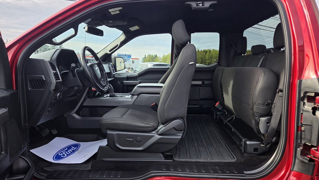2019 Ford F-150 XLT SPORT 301A  SUPERCAB in Matane, Quebec - 10 - w1024h768px