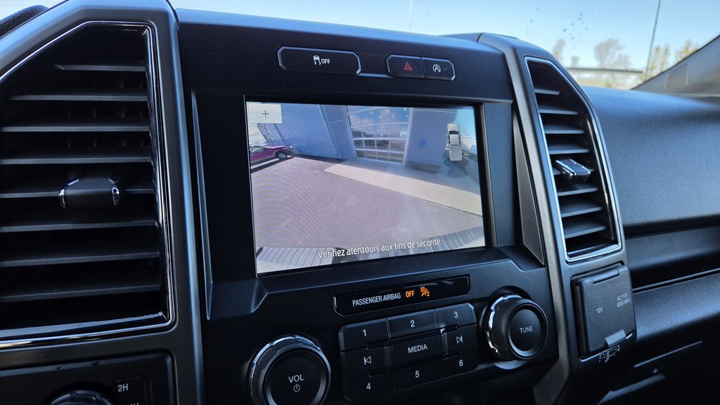 2020 Ford F-150 XLT ENSEMBLE DECOR NOIR in Matane, Quebec - 19 - w1024h768px