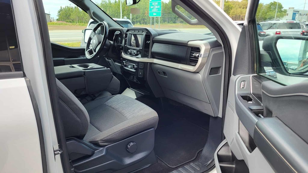 2021 Ford F-150 XLT  301A   ENSEMBLE XTR in Matane, Quebec - 12 - w1024h768px