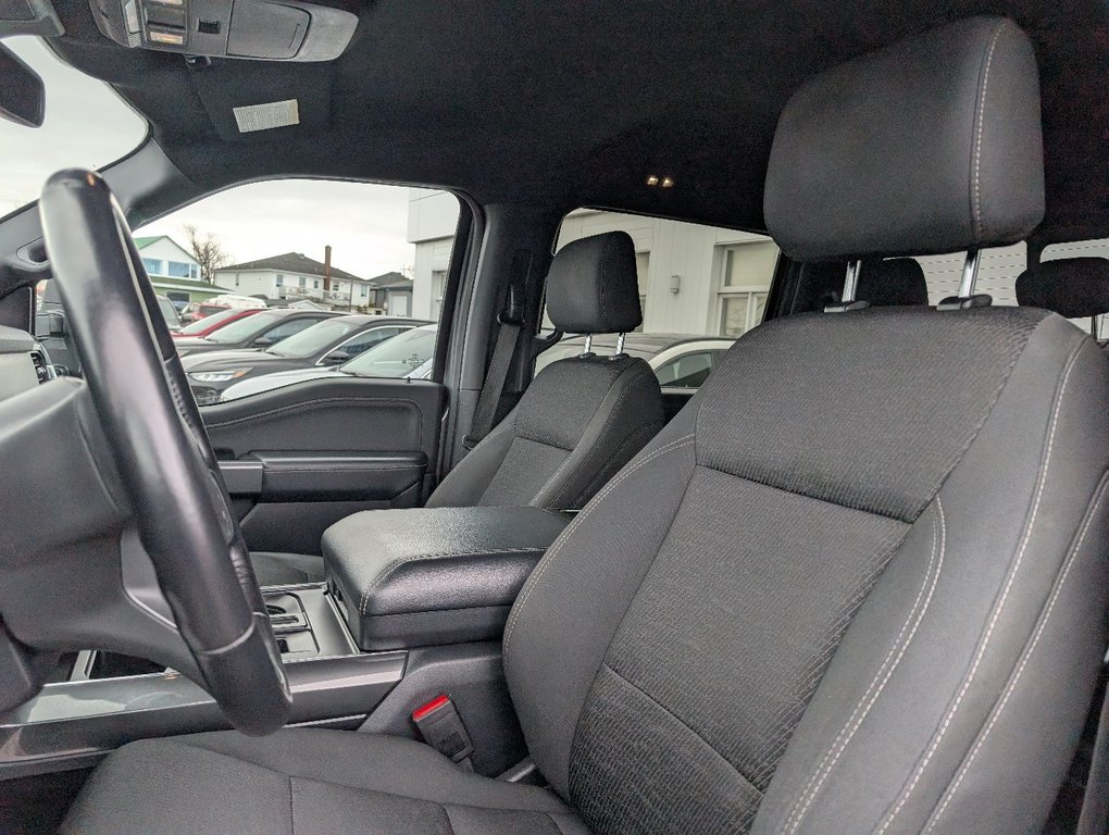 Ford F-150 XLT  SPORT 302A 2022 à Matane, Québec - 8 - w1024h768px