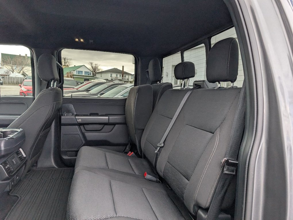 Ford F-150 XLT  SPORT 302A 2022 à Matane, Québec - 9 - w1024h768px