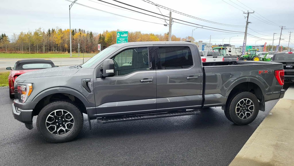 2022 Ford F-150 XLT SPORT 302A in Matane, Quebec - 2 - w1024h768px