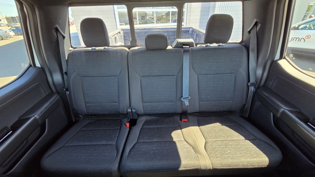 2022 Ford F-150 XLT FX4 302a in Matane, Quebec - 20 - w1024h768px