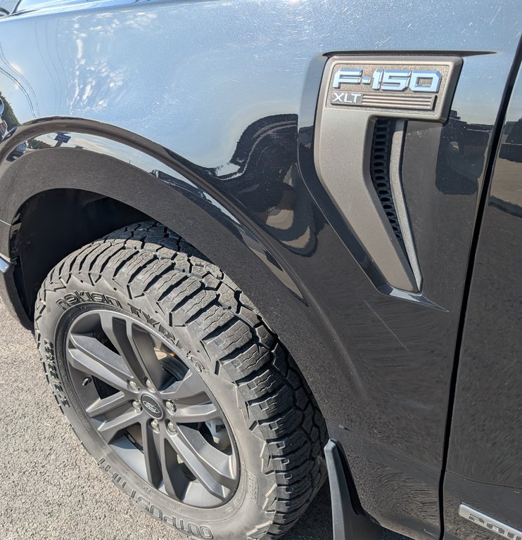 2023 Ford F-150 XLT Sport Hybride in Matane, Quebec - 8 - w1024h768px