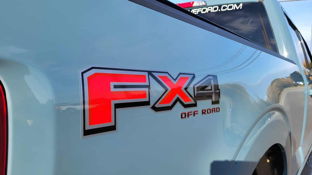 2023 Ford F-150 XLT   SPORT 302A   FX4 in Matane, Quebec - 22 - w1024h768px