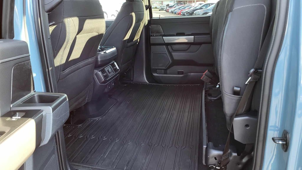 2023 Ford F-150 XLT   SPORT 302A   FX4 in Matane, Quebec - 28 - w1024h768px