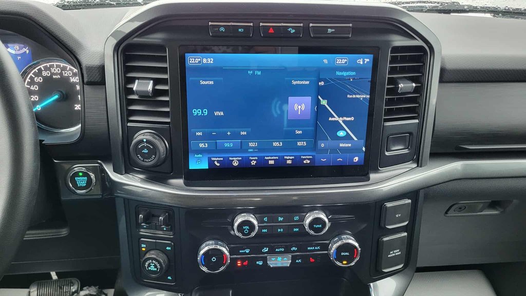 Ford F-150 XLT SPORT 302A  BLACK EDITION CUIR 2023 à Matane, Québec - 17 - w1024h768px