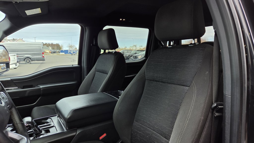 Ford F-150 XLT  SPORT 302A 2023 à Matane, Québec - 32 - w1024h768px