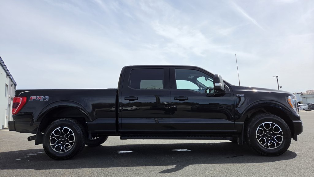 2023 Ford F-150 XLT  SPORT 302A   FX4 in Matane, Quebec - 5 - w1024h768px