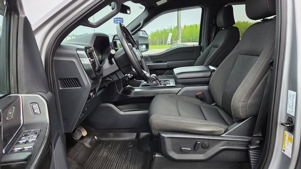 Ford F-150 XLT SPORT 302A  REMORQUAGE MAX 2023 à Matane, Québec - 13 - w1024h768px