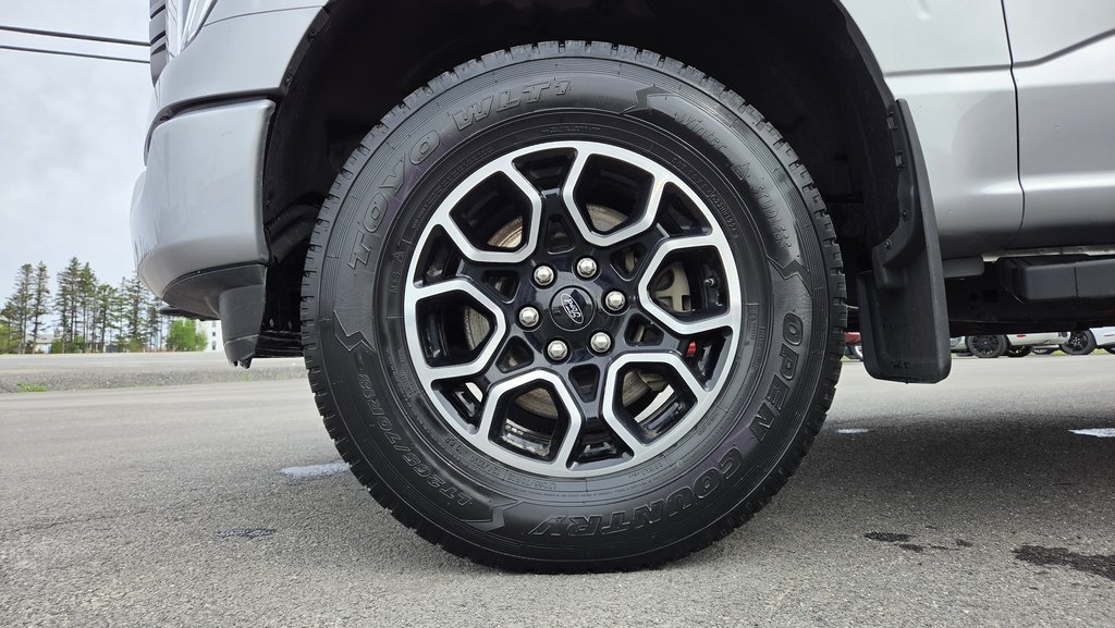 Ford F-150 XLT SPORT 302A  REMORQUAGE MAX 2023 à Matane, Québec - 11 - w1024h768px
