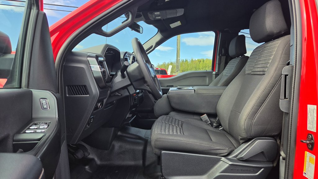 Ford F-150 XL  ENSEMBLE STX 101A 2023 à Matane, Québec - 16 - w1024h768px