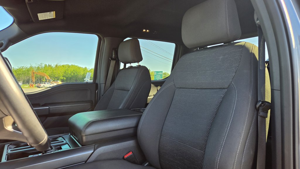 2024 Ford F-150 XLT ENSEMBLE DECOR NOIR 302A in Matane, Quebec - 17 - w1024h768px