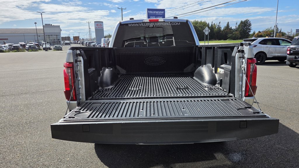 2024 Ford F-150 XLT ENSEMBLE DÉCOR NOIR 302A in Matane, Quebec - 8 - w1024h768px
